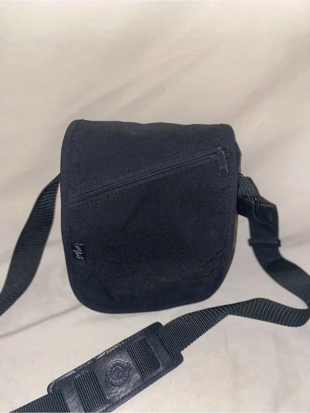 Black Crossbody Shoulder Bag for Men - Compact Everyday Carry